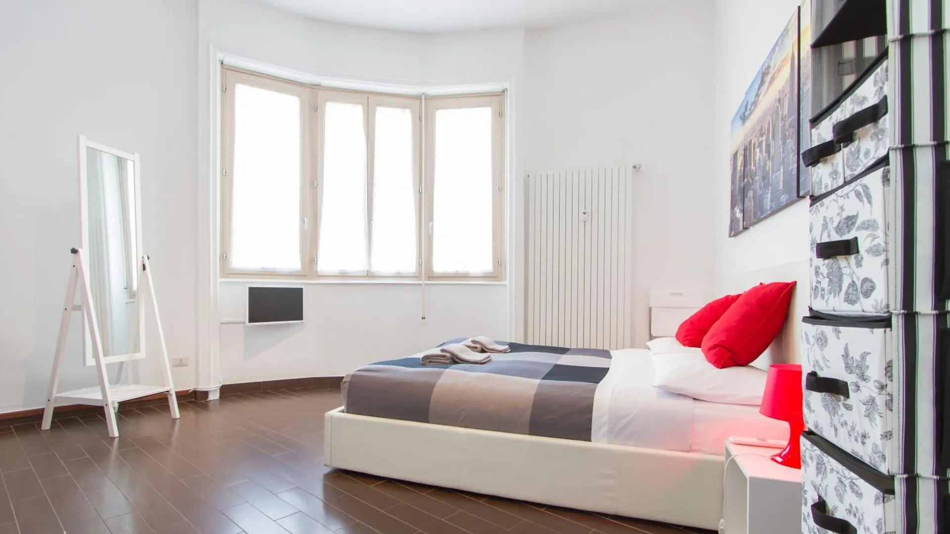 Panoramic Plaza Apartment -Loreto 1 Milano Italia